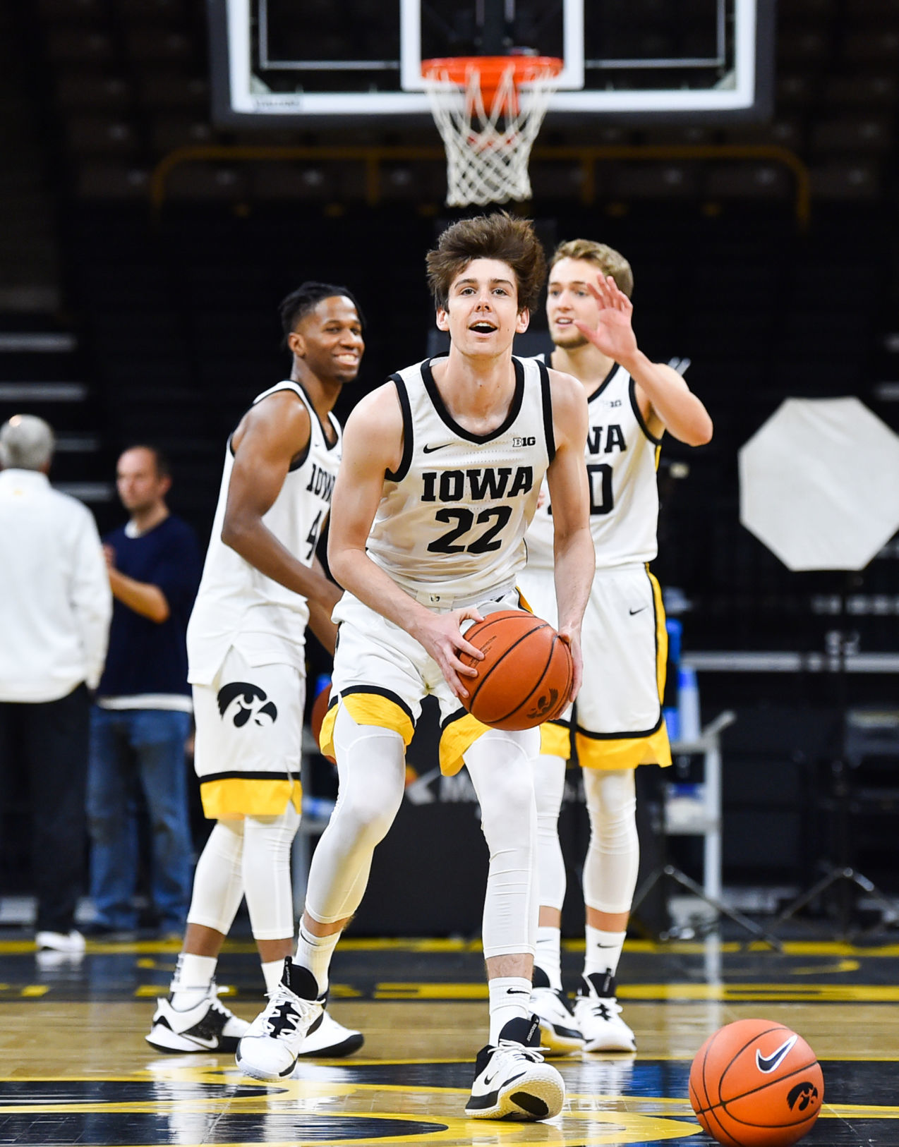 100919-qct-spt-iowa-hoops-media-064a.JPG